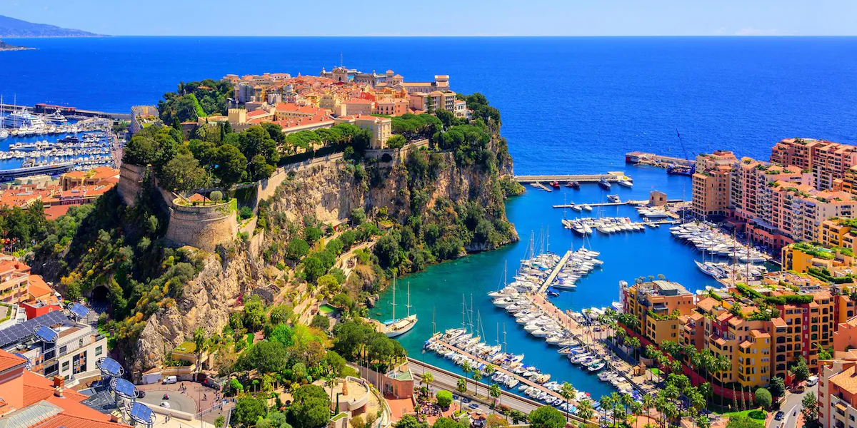 10 Riviera must see places